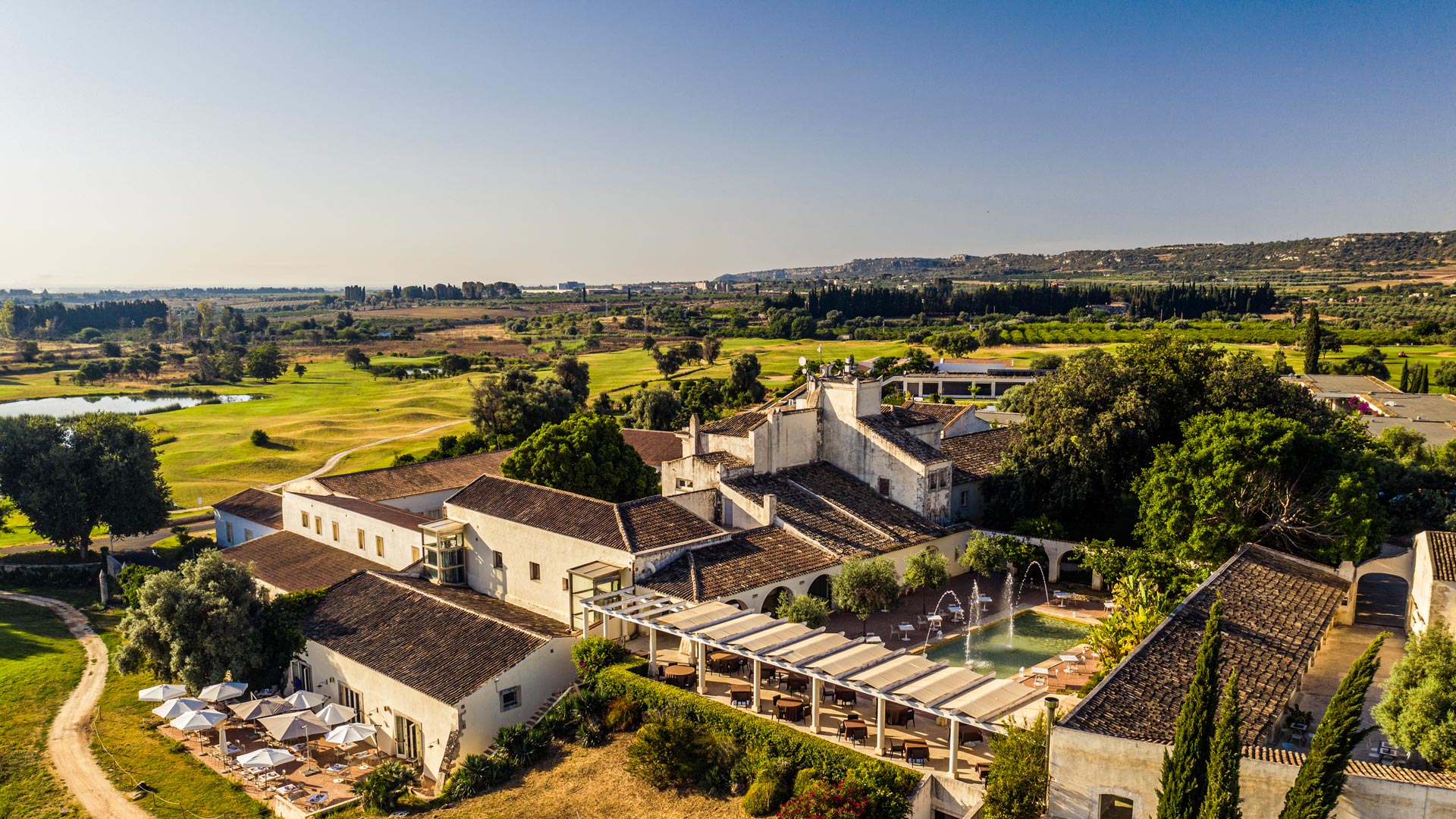 Scopri di più sull'articolo Borgo di Luce I Monasteri Golf & SPA Resort